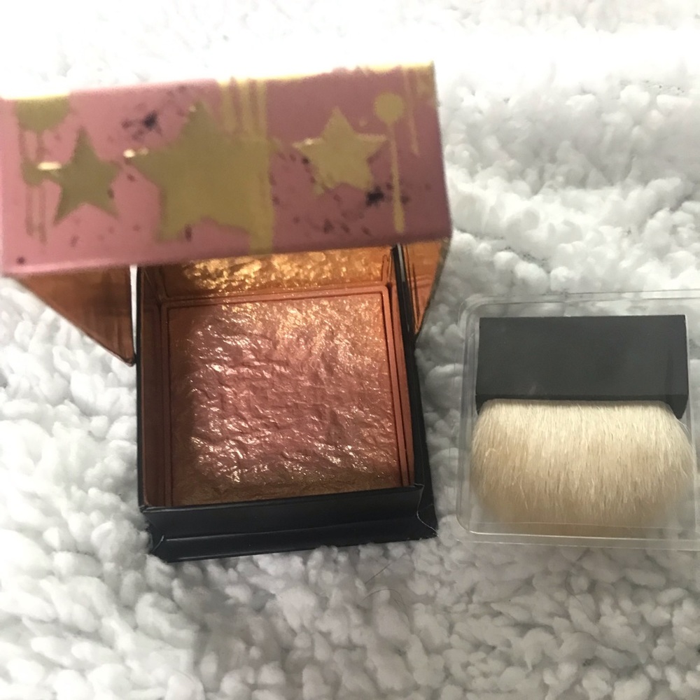 NEW!! BENEFIT “GOLD RUSH” BLUSH FULL SIZE
